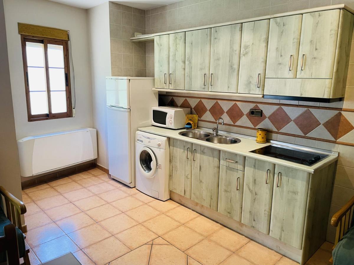 Apartamentos Margarita Arroyo Frío Eksteriør bilde